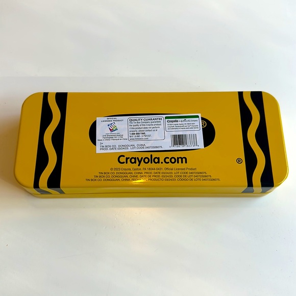 Brand NEW Crayola Tin Storage Box - Picture 3 of 4